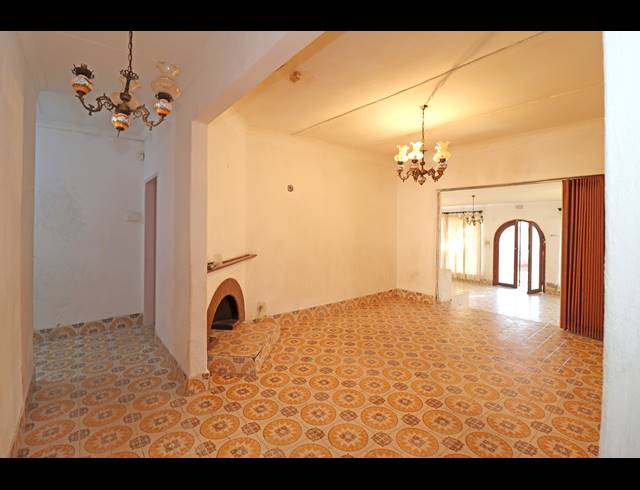 5 BEDROOM HOUSE FOR SALE IN ORANGE GROVE